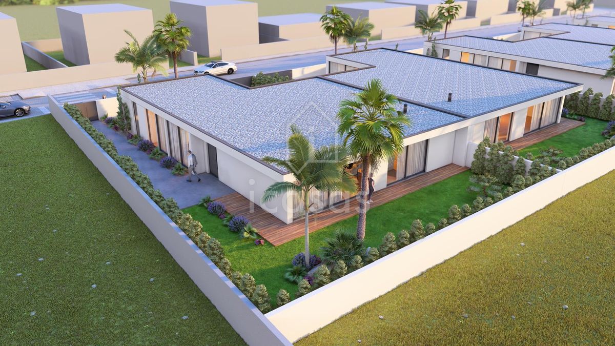 Project image: aerial view of the house and its plot